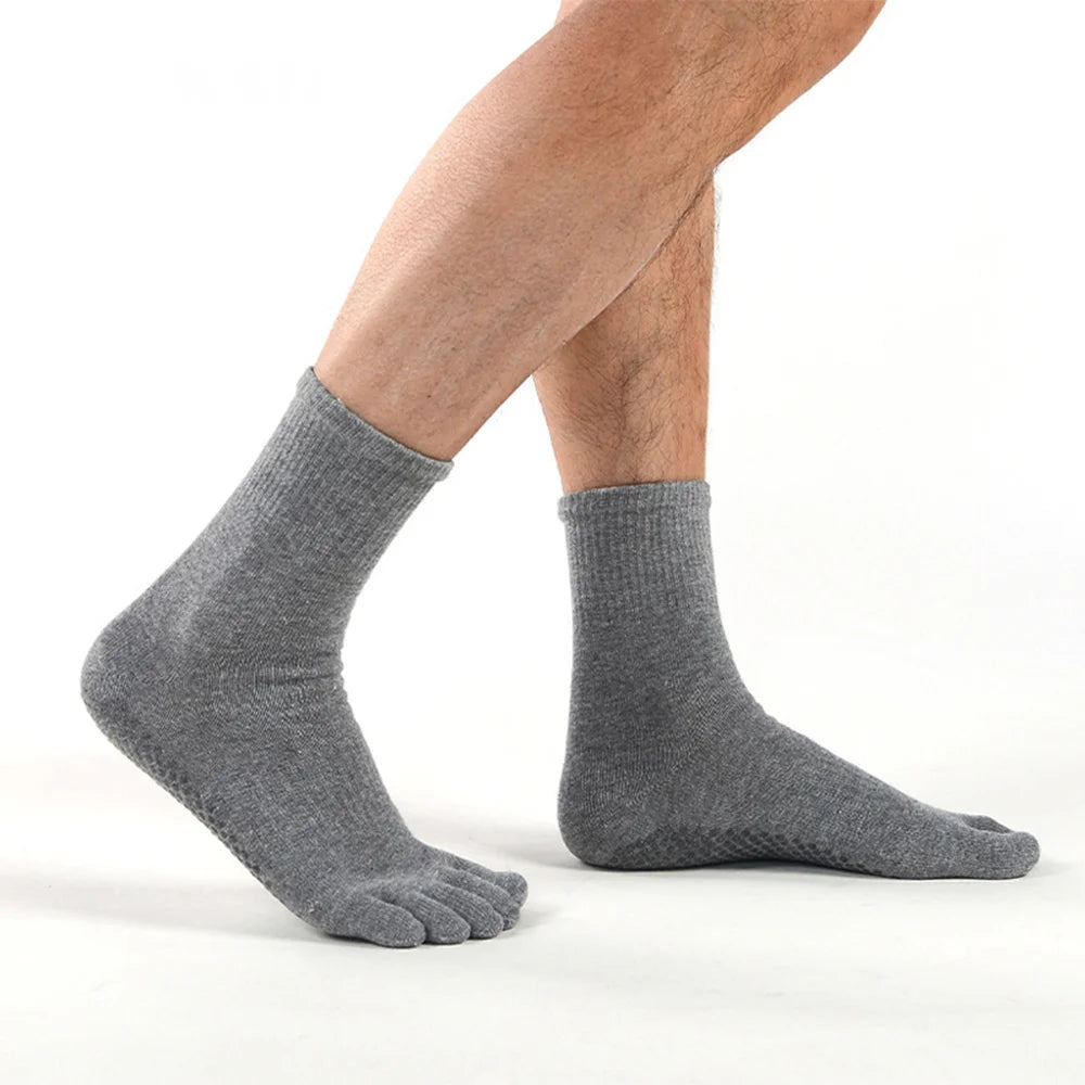 Men's Crew Toe Socks with Full-Sole Grip – Pilates, Yoga, and Gym Socks